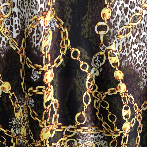 Eci sleeveless top - size M - gently worn - Picture 5 of 7